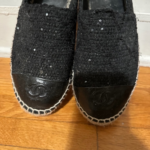 100% GENUINE Chanel Tweed & Leather CC Cap Toe Espadrille Flats Size NIB Sz 39 - Picture 2 of 9